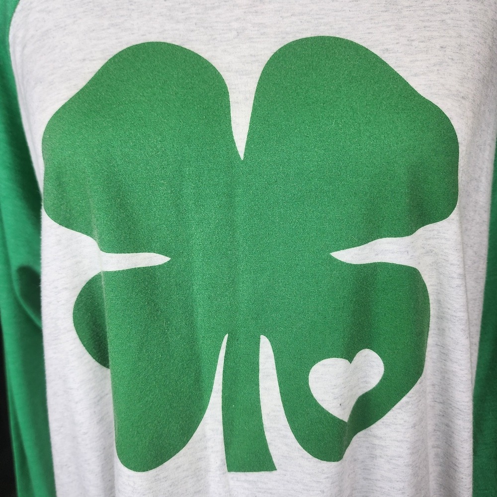 Shamrock Shirt Womens XL Next Level St. Patrick's‎ Day Irish Green Gray Heart - Picture 3 of 8